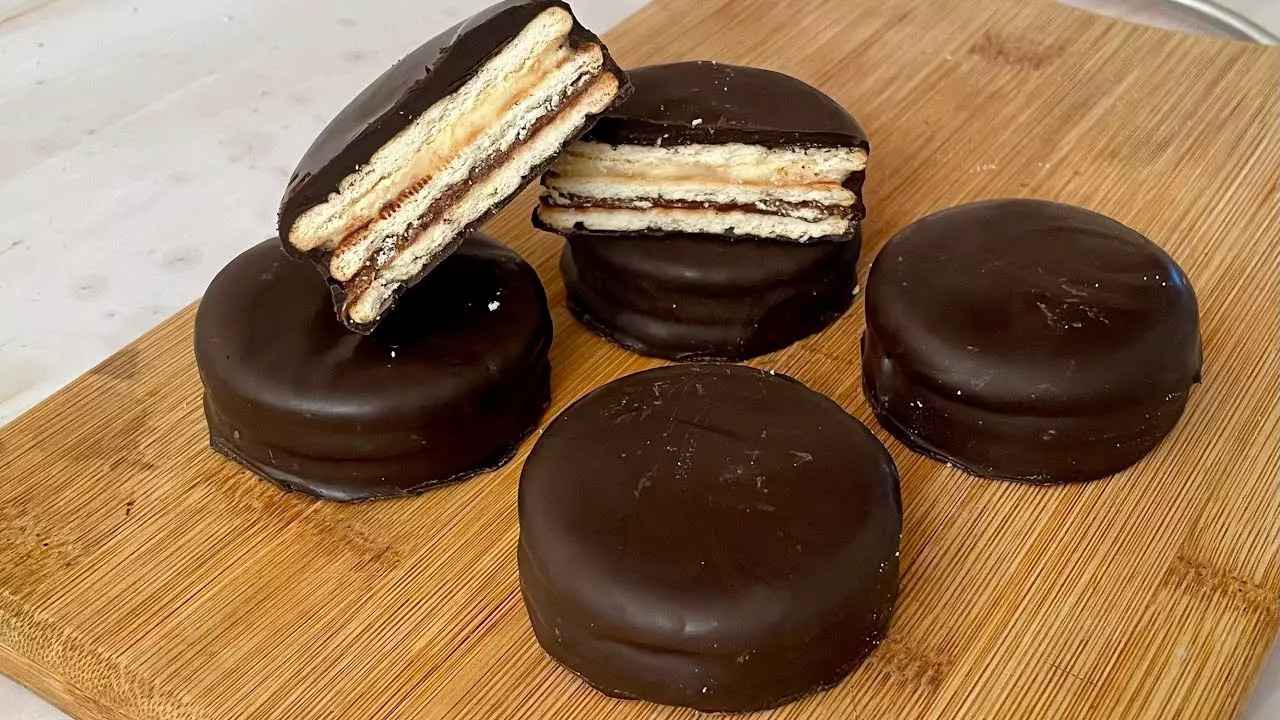 Không nên ăn bánh Chocopie quá nhiều